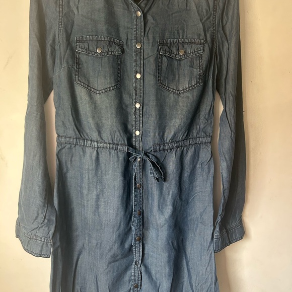 Denim Button-Up Dress - Picture 6 of 6